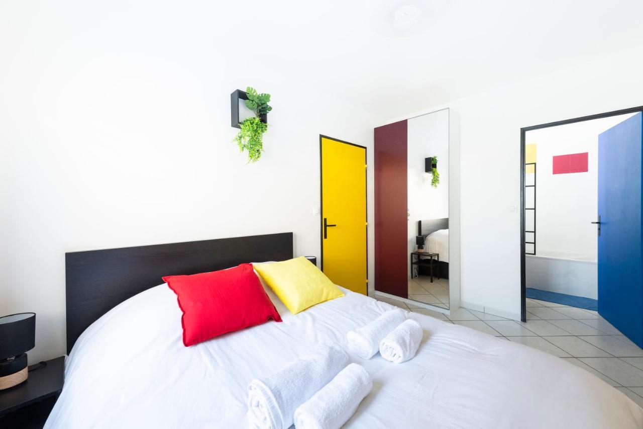 Appartement Le mondrian - 1 ch - Wifi - TV - Check-in 24/24 à Villeurbanne Extérieur photo
